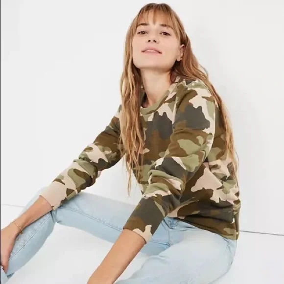 Madewell Crewneck Sweatshirt in Cottontail Camo - Picture 1 of 4